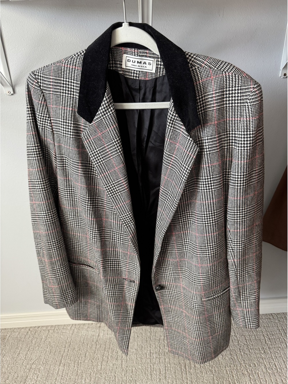 Dumas Vintage